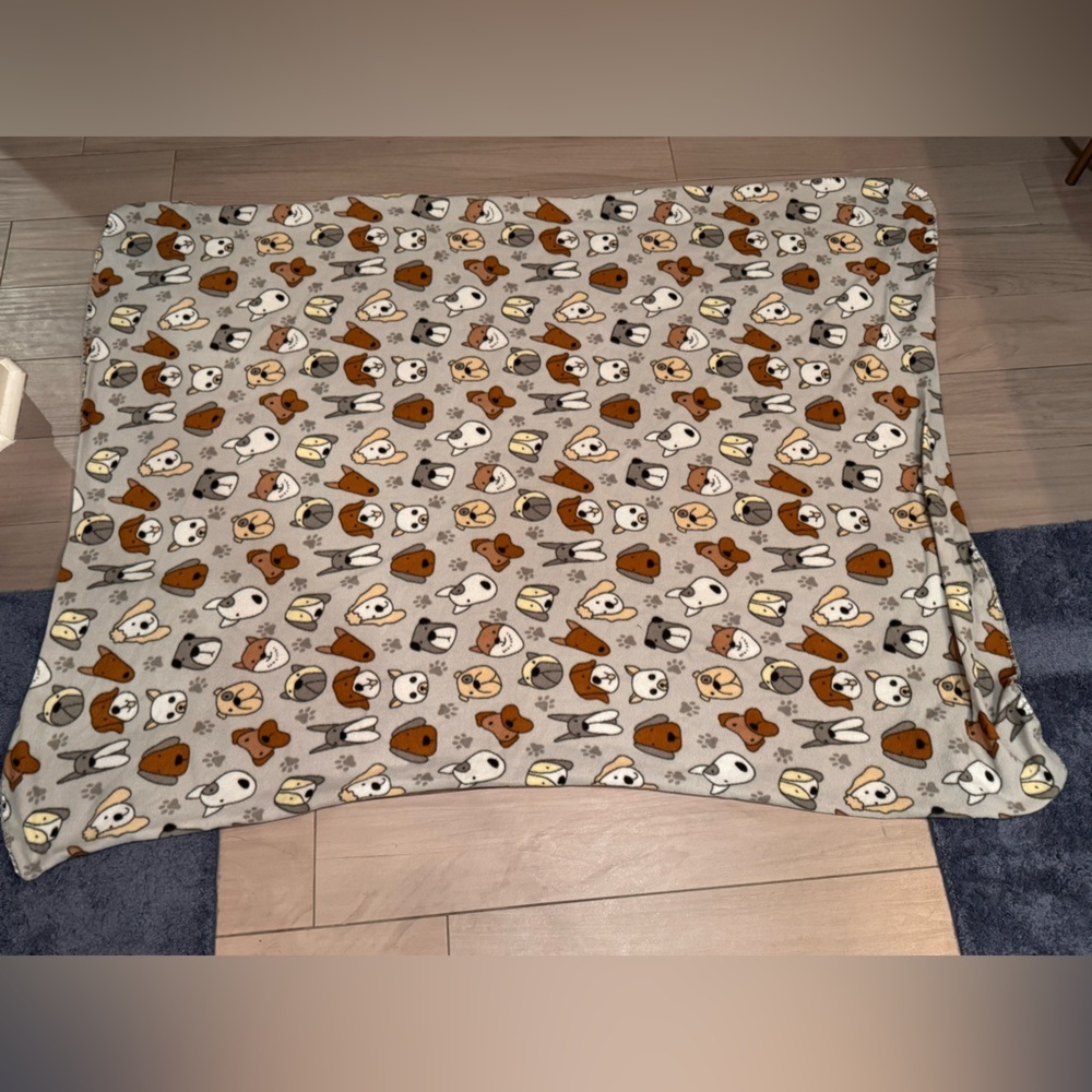 Cozy Gray Dog Print Blanket fleece throw blanket 43x55in